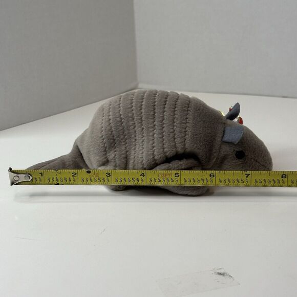 TY BEANIE BABY Tank Gray Armadillo 8" Plush 2-22-95 Original w/ Heart Tag #4031 - Picture 4 of 8